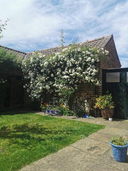 Skipton House Annex Thirsk Bagian luar foto