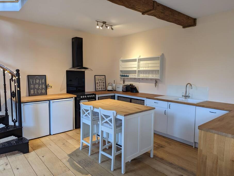 Skipton House Annex Thirsk Bagian luar foto